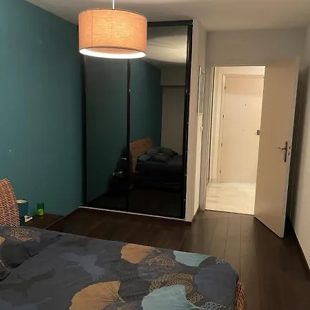 Large 2-room Bright Sea View Near Airport Nice